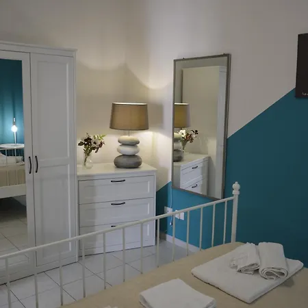 Teseo - In Ortigia Fuori Dalla Ztl -